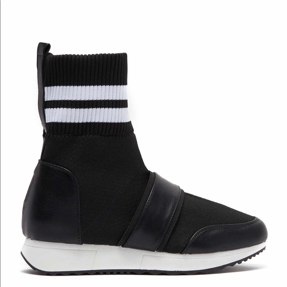 NWT Vintage Havana Adelle Tube Sock Sneaker Sz 8